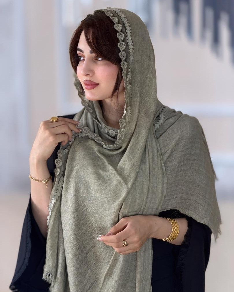 #حجابات_ماركة_عنوان_الاناقه🌸

لعشاق الفخامه والاختلاف

#شال تايلندي مشغول 
___________________________

‎زورونا  في موقعنا الكائن 👇👇👇
‎الانبار_هيت_حي الجمعية _ مقابل مدرسه الصمد

#للحجز_السريع_واتساب ***********

صفحتنا عبر الانستغرام

Marka_shal
‎يتوفر خدمه توصيل لكافه انحاء العراق 🚙🚕🚗
