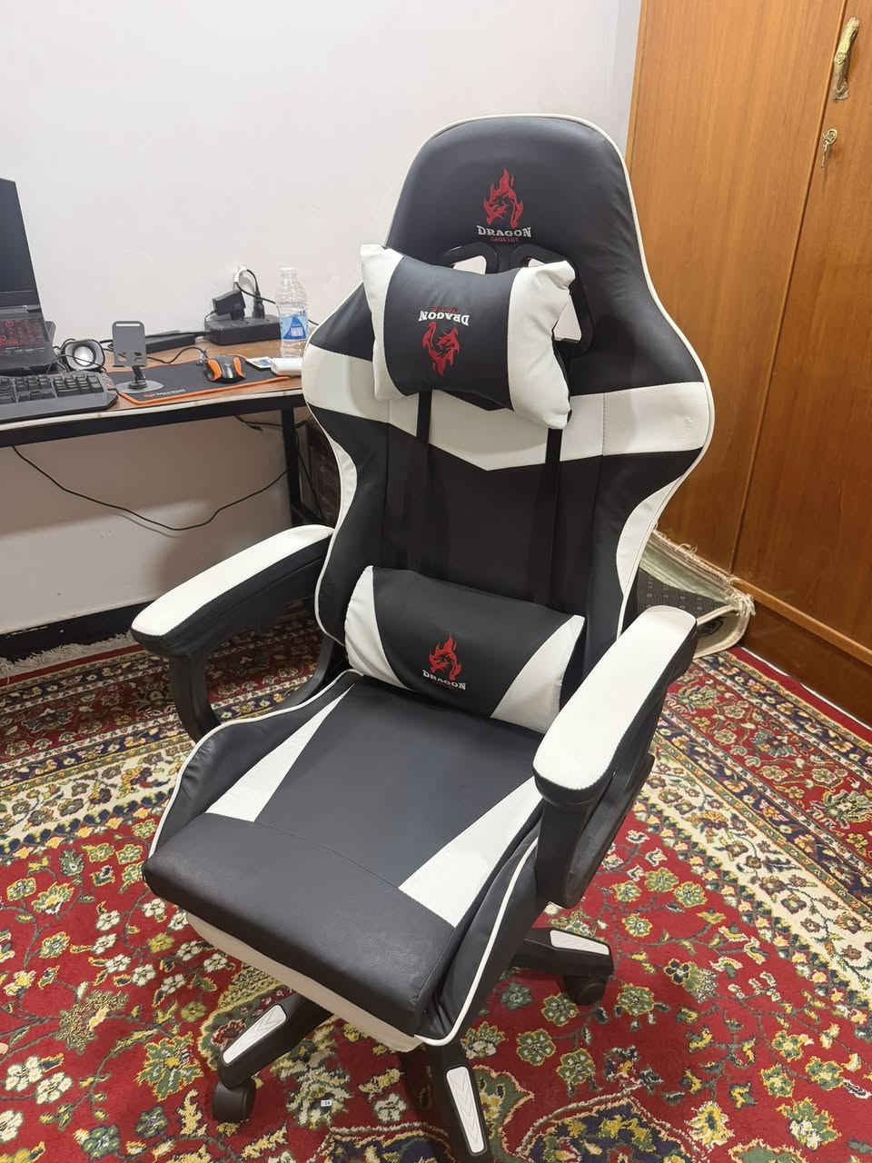 السلام عليكم لابتوب كيمنك نوع acer الابتوب نضيف جدا شنو يجي وياا الابتوب 
1_بوكس كامل من شركه MeeTion 
_ماوس + كيبورد LEDالون + سماعه +ماوس باد كلهن نفس الشركه بوكس كامل 
2_بورد مروحه للتبريد اربع مرواح جديد استخدام اسبوع فقط 
3_سماعات خارجيه من شركه hp عدد ثنين صوت فول واستخدام اسبوع فقط 
4_كرسي كيمنك من شركه DRAGON🔥لون ابيض واسود صالي شهر من اخذته 

مواصفاته الابتوب
Rtx 3050 ti
Intel i5-11400h
16gb ram
512 gb ssd
للتوضيح الابتوب يشغل كلشي تصاميم اوتوكاد+ماتلاب +العاب +gtaالفايف ام 
السعر الكامل جميع الي ذاكرهن مليون و٣٠٠ وبيهن مجال بسيط  والي حاب يعرف تفاصيل اكثر يتفضل خاص وبل الخدمه 
النجف الاشرف للتواصل ***********
