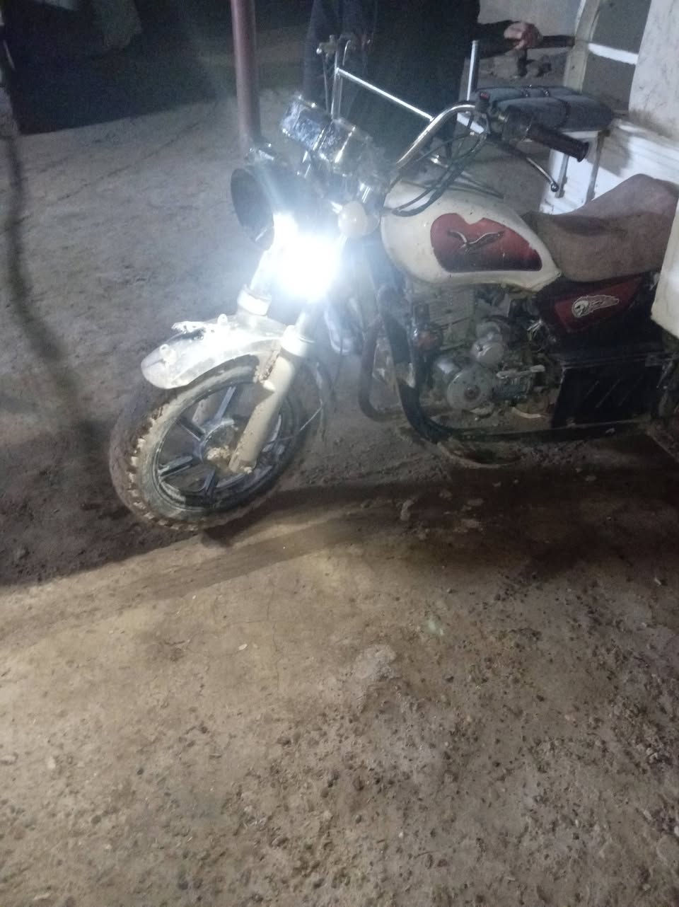 عندي ستوته للبيع ***********
