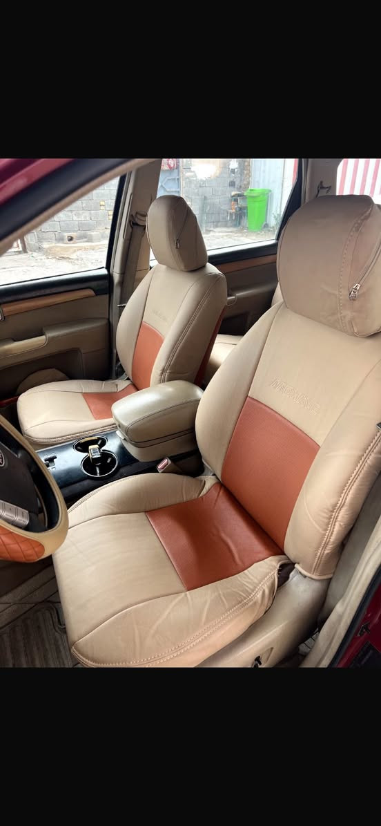 للبيع من رخصه مدير الكروب المحترم موهافي موديل 2012
رقم بغداد ألماني
خليجية
فتحة، كشنات جلد
حساس خلفي ،شاشة لمس،بصمات بوب ، تبريد جديد، منظومة غاز مع منظومة بانزين، مري شفط
كامرة خلفية بيه  قطعتين صبغ فقط وعندي صور قبل ما اصبغهن  مكان بغداد حي العلام السعر 115 ***********يوجد وتساب
