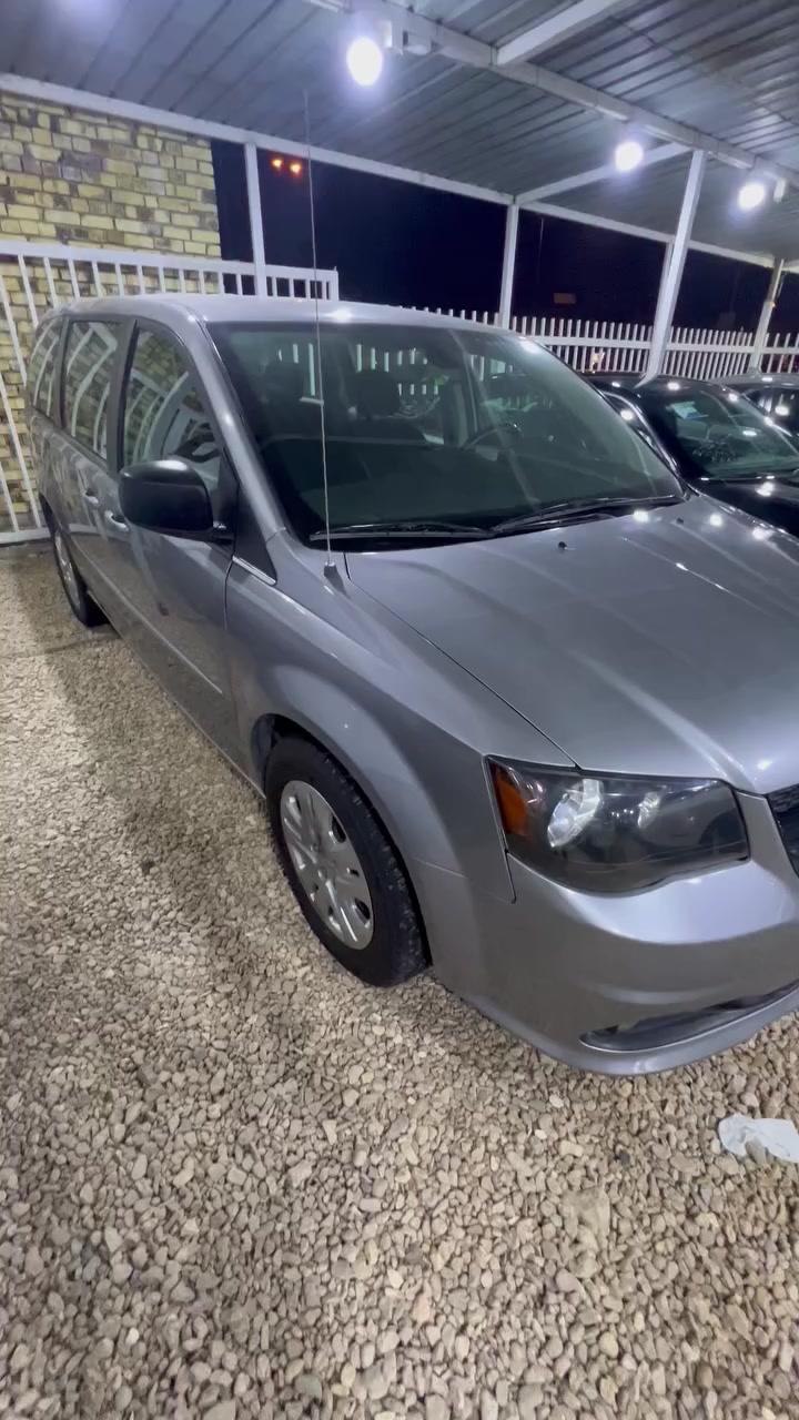 دوج كرفان موديل 2018 6 سلندر 7 راكب جديده السياره بيها. 3 قطع صبخ بدون دواخل جديده مكينه كير تبريد كفاله سعرها145 مكاني حله الكرامه ‭0776 386 3490‬
