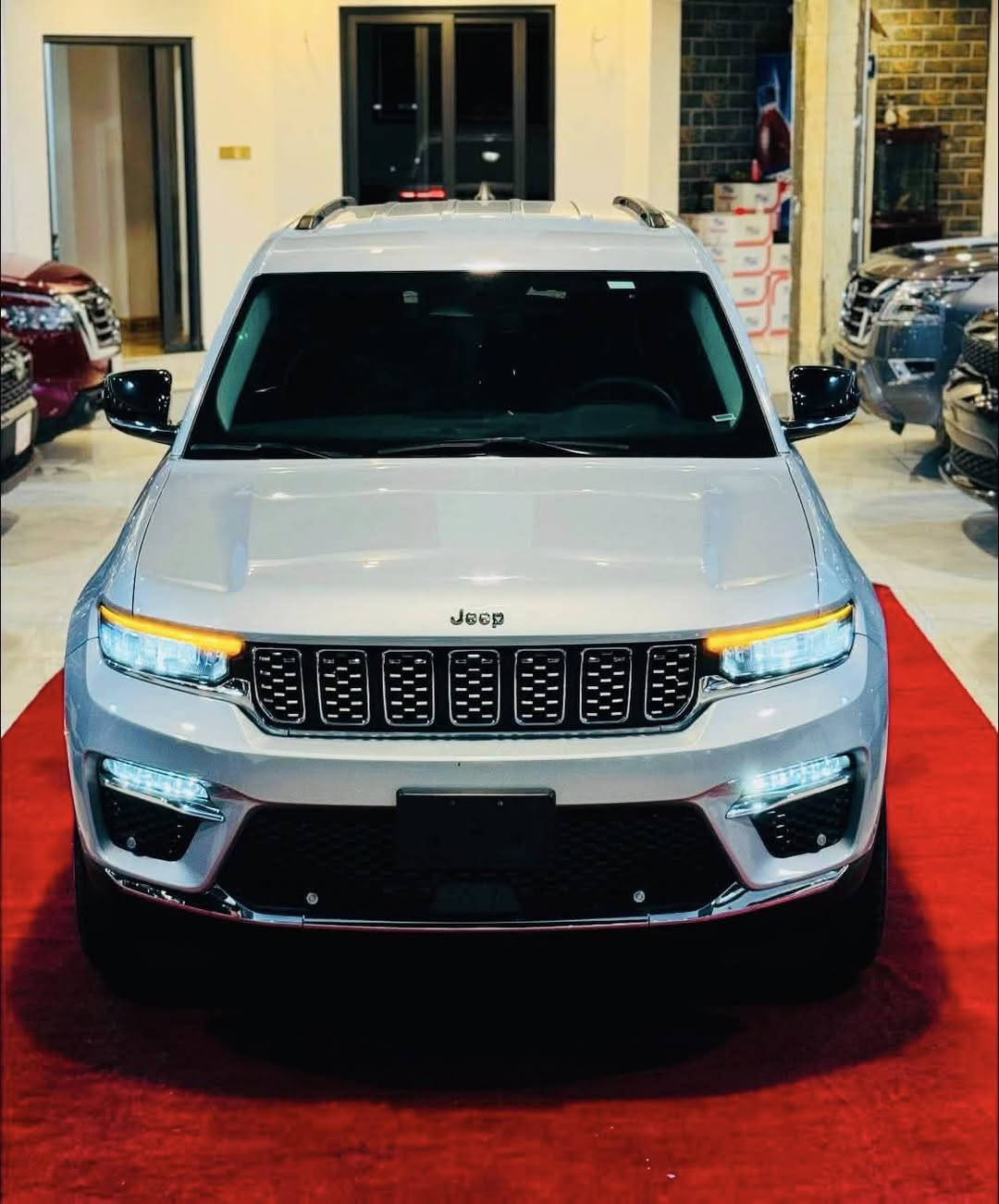 Jeep 2023 لمتد
اخوان سلاموعليكوم
فخامت امريكيهً
اخوان سياره فول ماعده فتحه
موصفات
1- كشنات هيتر
2- كشنات غزن
3كشنات تدفيه
4- كشنات خلف تفيه
5- حساس خلفي
6-حساس امامي
7-رادار امامي
8- رادار جانبي
9كامره خلفيه
10- ستيرن تدفيه
11-تبريد قطع تين
12- تبريد مركزي
13- تحديد خط مه سار
14-تركشن كونترول
15- وضعات قياده
SNOW/AUTO/SPORT/
16- ماشيه 23ميل
سياره جديده بريحت شريكه ماناقصه شي سياره كفاله
عامه
من دعاميه لدعاميه بي شبر بل جملغ مه اشر سياره كلش جديد لوك اربع تايرات جديد
عنوان سياره كركوك
استفار اتصل:***********
ملاحضه ❓ضرر سياره صور ضرر سياره موجود بل منشور /  فقط الي مه اشر علي بعد سياره مابي جكت ابره
بدون ايرباك بدون دواخل
