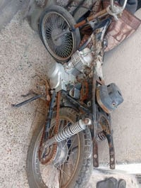 دراجة متروكة • محتاجة ترتيب • البصرة حيانية