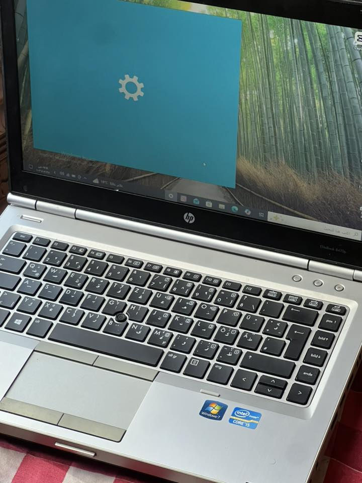 لابتوبhp
لابتوب نظافه ٩٩ 
موصفات كور i5 جيل ثالث 
ذكره ٢٩٠ 
رام ٨ 
كامل ملحقات 
بطاريه دوم اكثر من ساعتين 
سعره ١٢٥ الف 
توصيل موجود جمع محافظات  
قابل للمراوسه بكيس


**إذا كنت صاحب هذا الإعلان وتريد حذفه لأي سبب، رجاءا أرسل رسالة إلى الدعم الفني**