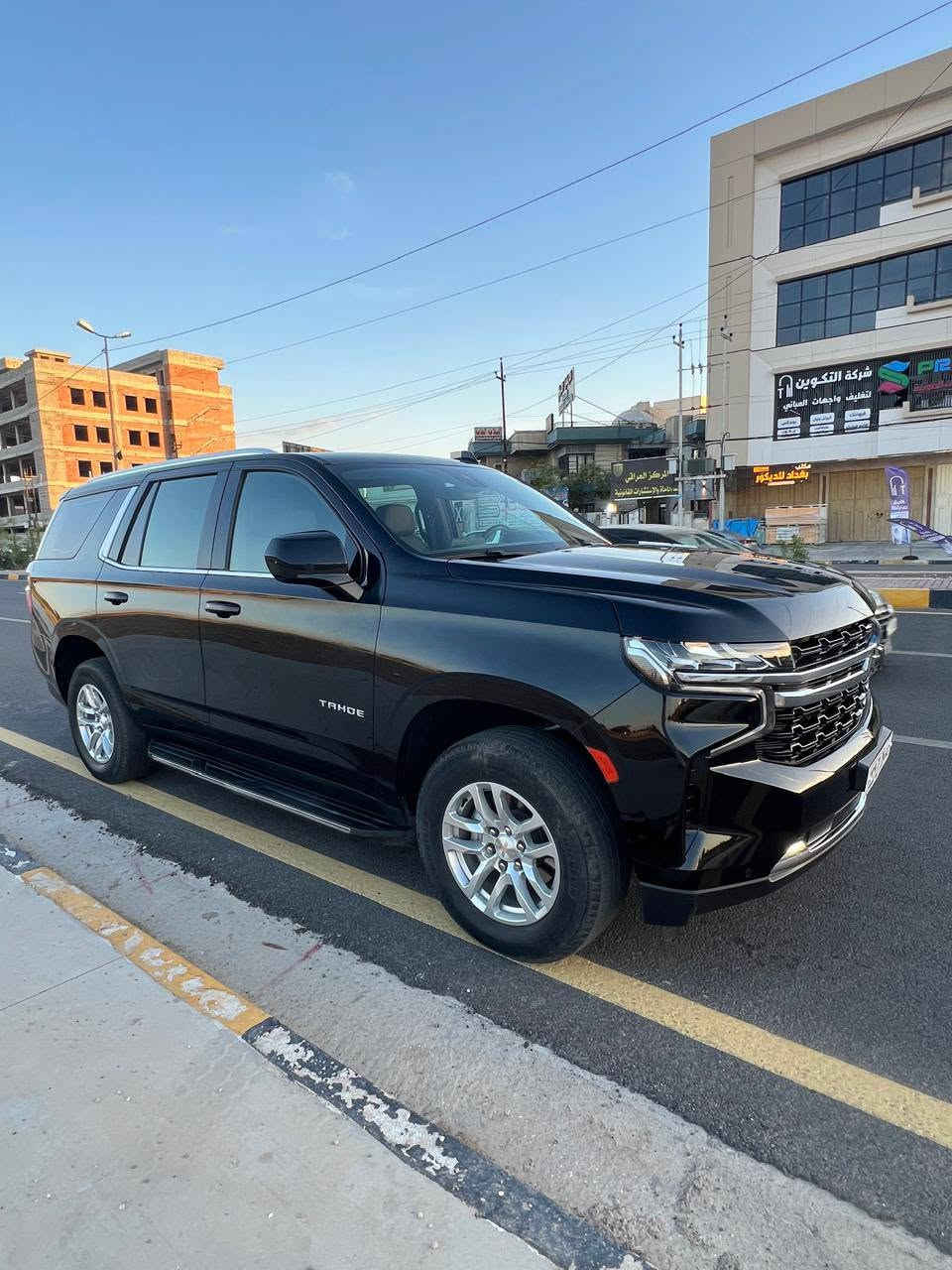 تاهو Ls 2024 ( خـليـجـي )
مغلفه ppf برطاني اصلي   وبي ضمان 10سنوات 
الموديل :2024 ( خليجي )
اللون : اسود 
العداد 35K اخت الزيرو
ضمان وكاله المنصور علامه سوداء ضوء القمر
السيارة كفالة عامة  بحالة الوكالة
حجم المحرك : 5300 Cc
عدد الاسطوانات : 8 اسطوانات ( 8 سلندر )
المواصفات : 
* سقف بونراما
* دخول ذكي للسياره 4 أبواب ( بصمه )
* المقاعد كهربائية تدفئة و تبريد
* مقصوره الركاب من الجلد الفاخر + مغلف لحماية الكشنات  + خشب ملكي 
* شاحن وايرلس لاسلكي
* ويل 22 انج
* نظام الرؤيه : 5 كامرات رؤيه شامله ( BIRD VIEW )
* نظام التعليق مستقل
* كشنات ميموري خزن
* نظام الصوت BOSE سماعات عدد 10
* دوسات كهرباء + اناره LED
* نظام سحب مقطوره تحكم كامل + كامرة لرؤية المطوره
* نظام جكات
السيارة رقم بغداد الدولي بسمي تحويل مباشر 
السعر 47 يعني اربع شدات وسبعين ورقه شراي اتصل وعيوني الك بيع فقط
***********
