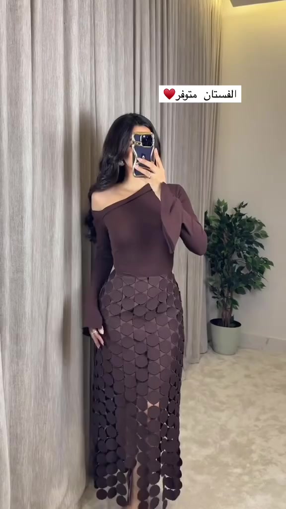 بنات طلبت هذا الفستان لون برغندي وصار شهر انتظر تالي ام البيج دازتلي موقياسي 💔
صار علية75 الف ابيعة ب65 الف بعدة بليبل والنايلون ماملموس ابدددد والدناديش الجوة تجنن بالمشي تتحرك ويا الرجل كلش مغري بالبسسس😭👌🏻


**إذا كنت صاحب هذا الإعلان وتريد حذفه لأي سبب، رجاءا أرسل رسالة إلى الدعم الفني**