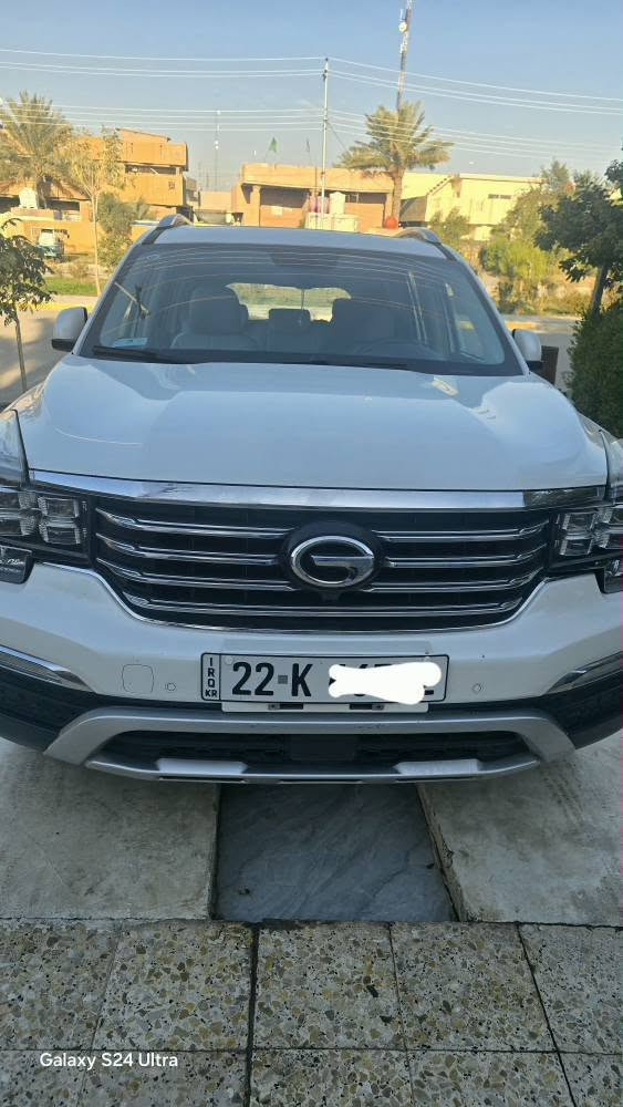 GAC GS8 سيارة
موديل 2020
اللون ابيض 
رقم اربيل دولي
خليجي استلام شركة GAC الصينية 
فول مواصفات أعلى فئة 1/1
4 سلندر تيربو 
V4 turbu - 
7 راكب 
3 قطع تبريد
داخل بيجي 
ساعه تحكم بالسياره 
كشنات جلد  كهربائية 
تدفئة وتبريد بالكشنات 
ذاكرة خزن ميموري 
تدفئة بالأستيرن
فول تحكمات بالأستيرن مثل شفتات السرعه وتحديد السرعه والتحكم بالموبايل والشاشة.
4*4 دفع رباعي 
صندوق كهربائي شفط
فتحة سلايد روف 
بصمة تشغيل وبيبان 
تحكم بصعود ونزول الجام بالبصمة 
 تشغيل عن بعد
شاشات ديجيتال و لمس 
دخول ذكي 
 خمس انظمة تحكم بالگير
 كاميرات محيطية  360 درجة 
 تشغيل تلقائي للكاميرات عند تشغيل الأشاره للأنعطاف. ( تصوير الشارع )
حساسات اماميه و خلفيه
رادار امامي وخلفي 
نضام شحن هاتف لاسلكي
داخل سيارة كامل جلد فاخر مع شاموي 
10 مكبرات صوت
6 أنظمة قيادة لجميع أنواع الطرق
نظام ABS
تغيير  اتجاه اللايت مع تغيير اتجاه السياره 
 كشافات
10 أكياس هوائيه (airbag)
ويل كب حجم 19
 ماشية 96 الف كم
مكفوله من الضربة والصبغ بأستثناء
تعديل ع كد شبر بالصندوق فقط( أصلآ شخط مابيها ومتبين )
هزه جديده ورقم الماني جديد وسنوية لغاية 2030 بأسمي 
العنوان ديالى- المقداديه 
السعر: 165 وبيها مجال او مراوس حسب القناعه.
للاستفسار الاتصال على الأرقام
*********** المقدادية, ديالى
