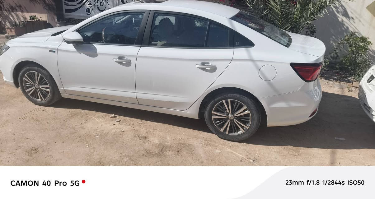 23 ماشيه 40 ألف فول مواصفات
نجف ***********
