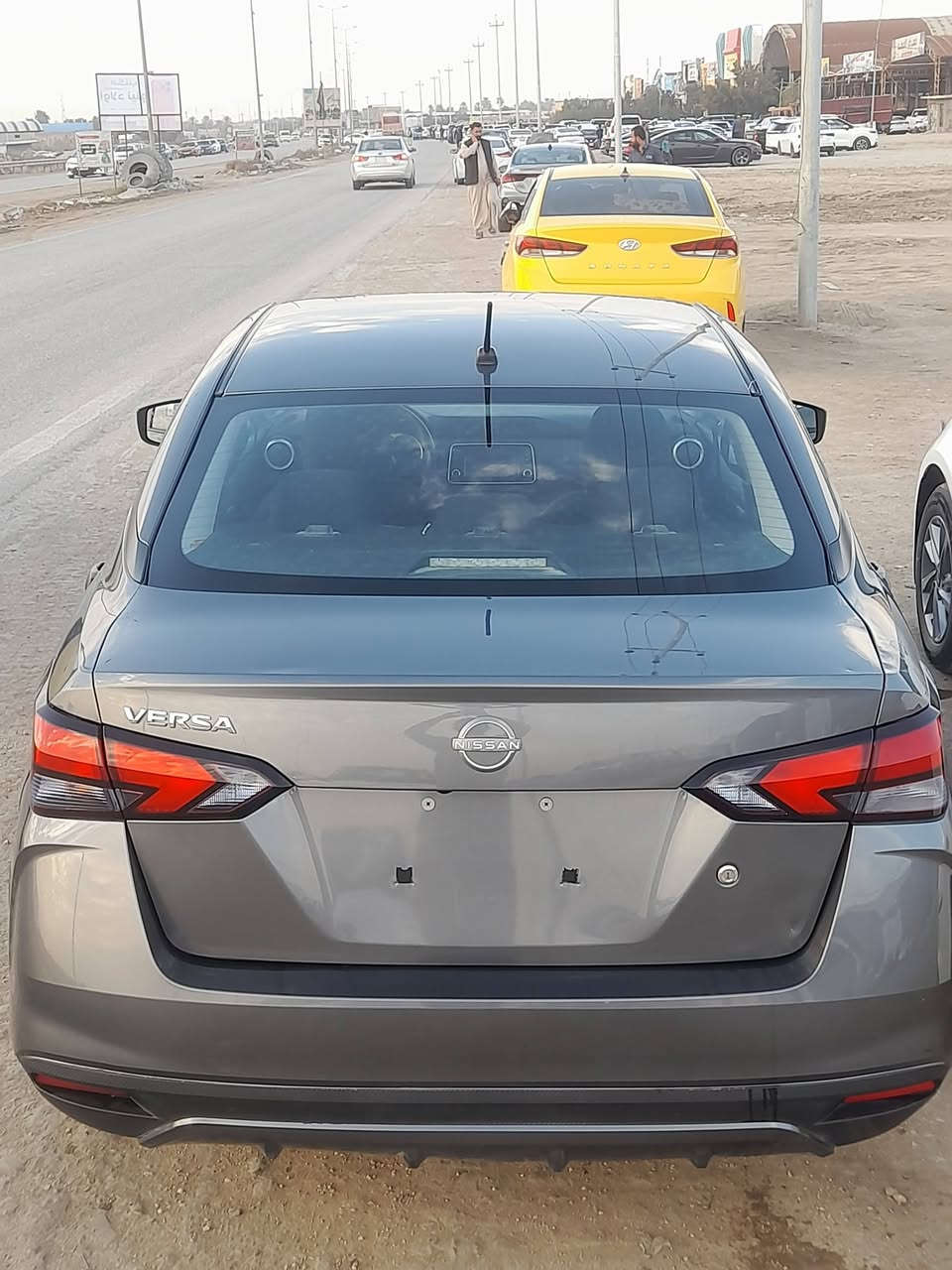 السلام عليكم ورحمة الله وبركاته اخوان سياره فيرسا موديل ٢٠٢٤ وارد امريكي بدون رقم تترقم جميع المحافظات بيه بارد بل جاملغ الأمامي وجاملغ الخلفي الاستفسار اكثر اتصل على الرقم أو على واتساب مكان السياره المثنى قضاء الرميثه ***********
