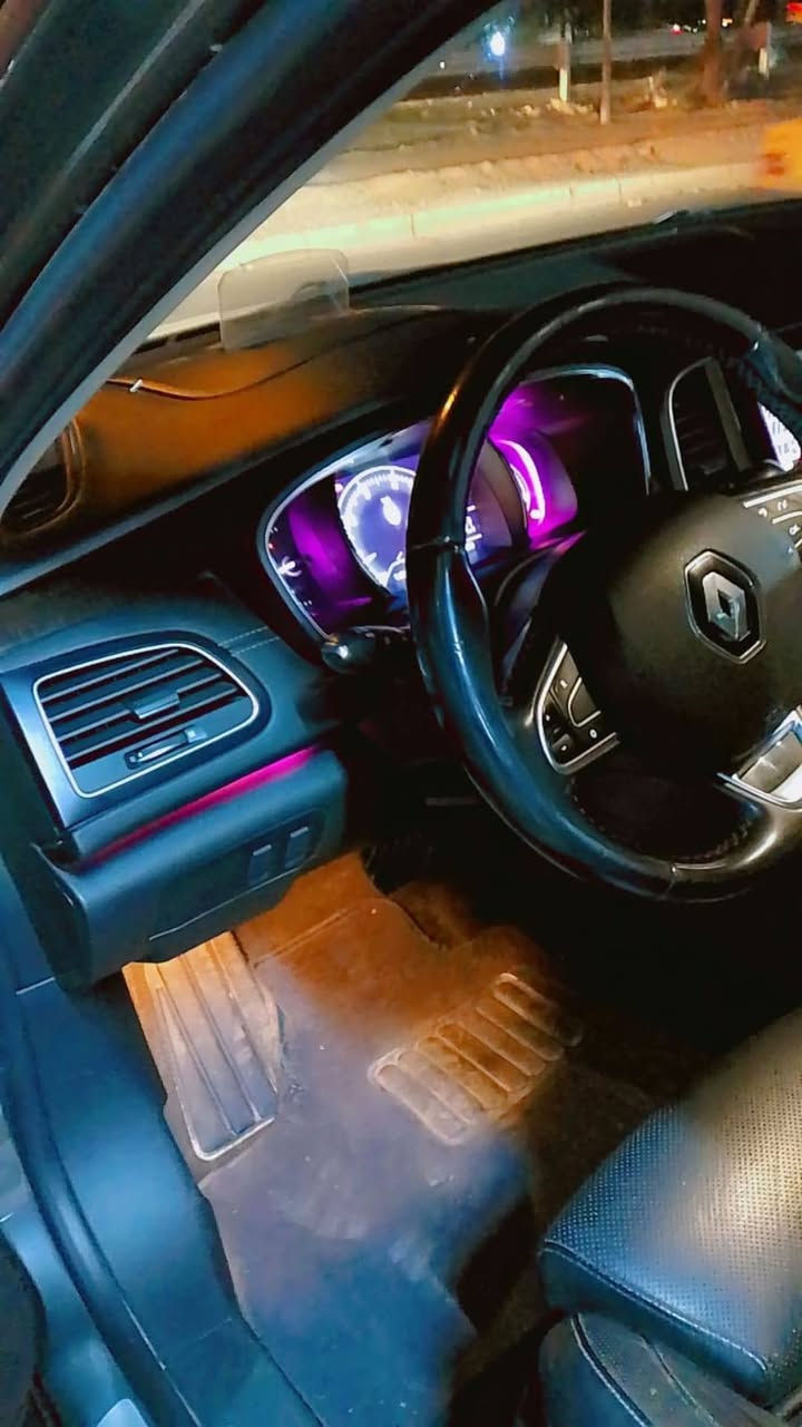 رينو تاليسمان ٢٠١٨ فولفقط باب السائق مصبوغ وخشم الجاملغ المواصفات :
* شاشة كبيرة ايباد وتم اظافة نظام اندرويد اوتو و كاربلي 
* كشنات كهربائي
* كشنات تدفئة وتبريد
* نظام أوتو بارك
* قطعتين تبريد
* داخل 7 الوان
* بردة صندوق اصلي شركة
* ليدات امامية لايت ودعامية
* لايتات زينون اصلي عالي وناصي
* أوتو لايت
* كاميرا خلفية
* حساسات امامي وخلفي وجانبي
* رادار خلفي
* رادارات جانبية
* بانوراما
* تحكمات ستيرن
* كروز سرعة وليمتر
* اشارات مرايا
*  هاندبريك بصمة
نضام تحديد مسار
* نظام خرائط العراق
* انظمة قيادة ٥ متنوعة سبورت وايكو وغيرها
للاتصال:***********
