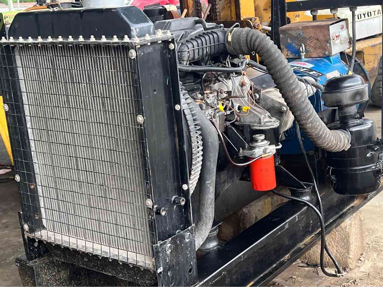 مۆلیدەی کیا ٢٧٠٠مۆدێل بەرز٣٠ کەیڤی ئە م مە کینەنە کراوەتەوە   سینگڵە  هیچ هیچ دوکەلو بوخاری نیە    زۆر رێکو بێک ئیش ئە کات زۆر زۆر خاوێنە کێ مشتەرییە تیلکات تکایە
*********** دخان, السليمانية
