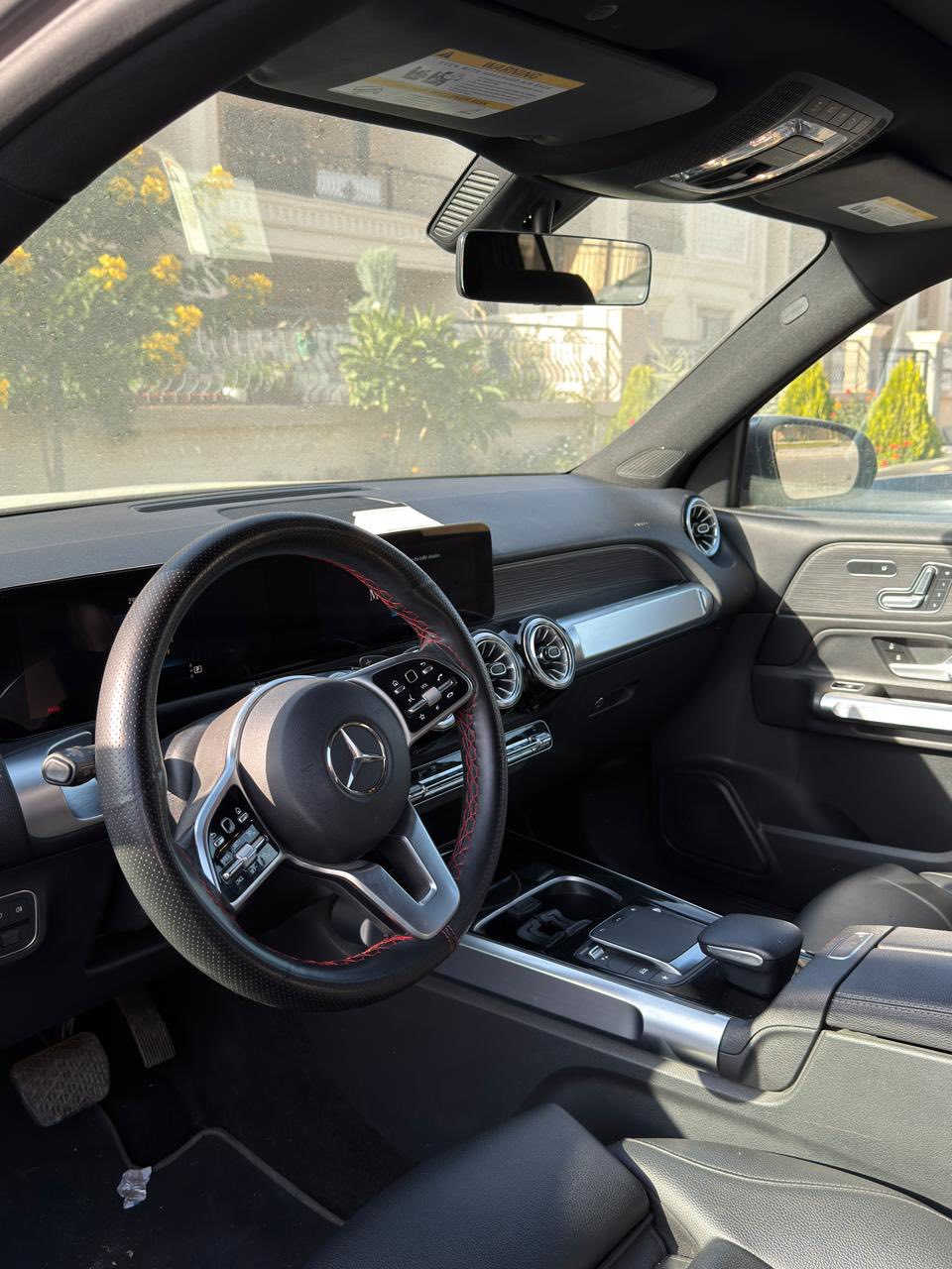 السلام عليكم
للبيع مارسيدس GLB ٢٠٢٣ فول الفول الفول باسمي شرط التحويل او الوكاله مكفول وحسب التقرير ماشيه ٣٠ الف كم توويل و٢٠٠٠ محركها تيربو وتجي ٧ راكب مواصفات خاصه بانوراما رادرات ٥ بصمات ومعروفه حبيبي المارسيدس قفل 🔒 ٣٠$
***********
