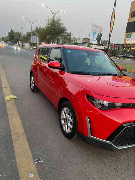 للبيع كيا صول موديل ٢٣
اللون احمر
محرك ٢٠٠٠ دوش
السيارة ليبل واحد
بدون تبديل بدون ايرباك 
نقط عمياء
ايقاف ذاتي 
رادارات 
قيادة ذاتيه
فول تحكم ستيرن
زنون بلادي
كار بلي بدون واير
شاشة كبيرة
شاشه اعطال
رقم بغداد بإسمي 
دخول جديد 
حادثهة سطحي مثل الشخط 
فقط صبغ ٣ قطع 
بچم كبس والصندوك كبس
شغل واطلع جديده بمعنى الكلمة 
كفاله المحرك والكير والصدر والتبريد 
السعر قفلب١٦٥ ورقة
مكاني بالجادرية
رقمي *********** بغداد
