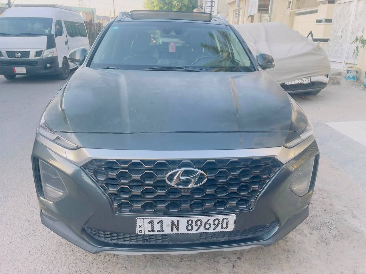 سلام عليكم للبيع او مراوس بكورله هايبرد سنتافيا مديل 19   فول الفول بيها احزام السعر 130 وبيها مجال السونار والحادث مرفق ويا الصورأعلى فئة رقم بغداد بنوراما  أربع كامرات رقمي ***********  رادارات امامية خلفية جانبي كامل 

5 راكب

المواصفات:-( vip )

١- مفتاح ذكي بصمة  .

٢-  التوقف الذاتي بدون سائق)

٣-  :

وضعيات للقيادة

Drive mode

‏eco - Smart - Sport  

٥- بنوراما فتحة سقف.

٦- هاند بريك بصمة

‏٧ - Auto Hold  أوتو هولد

٨- خاصية ISOFIX   ايزو فكس قفل الاطفال

٩- نظام مانع الانزلاق

١٠ - نظام نزول المنحدرات.

١١ - نظام اطفاء المحرك (A) ذاتيا في الازدحامات لتوفير الوقود

١٢- شاشة تدعم Apple Car play و Android وبلوتوث مدمج والأوامر الصوتية

١٣- الداشبورد الكتروني بانماط متغيرة حسب وضعية القيادة

١٤- الشاشة الوسطية حجم كبير   مع دعم الملاحة بالخرائط GPS وبوصلة للاتجاهات

١٥- شاحن هاتف wireless

١٦-  مخارج شحن USB وتشغيل الميديا

١٧- منافذ للطاقة كهرباء 12فولت 

١٨-       نقطة عمياء + هيتر + اشارات

١٩-   بخاصية الترحيب والفتح عند الاقتراب والاضاءة في الضلام

٢٠-  الصندوق كهربائي ذكي

٢١- حساسات ضغط الاطارات

٢٢- حساسات أمامية  /خلفية

٢٣-  رادار كامرة اضافية لتقنية منع الخروج عن المسار

٢٤- ميزة التوقف الذاتي للمركبة منعا للاصطدام عند القيادة او الرجوع

٢٥-  المركبة تعيد نفسها للمسار الصحيح عند عدم الانتباه

٢٦- لايت زينون  العدسات بتقنية High Beam الانارة الذكية + LED  نهاري

٢٧- بك لايت LED مميز مدعوم بتقنية ضد الضباب لاوضح رؤية ليد

 ٢٨- خاصية دعم عند تشغيل الإشارة الجانبية لرؤية الزوايا  تحذير العمياء٢٩- كاميرا 360 تفاعلية متعددة الاوضاع

٣٠-    تقنية   البريك عند الرجوع ووجود شخص أو مركبه

٣١- مرآة داخلية بخاصية التعتيم الذاتي

٣٢- سستم صوت سماعات محيطية مع دمام وتويترز

٣٣-  نظام القيادة الذاتي الذكي في الشوارع المخططة

٣٤- مثبت السرعة Cruise وميزة التباعد عن المركبات

٣٥- خاصية المايك للسائق 

٣٦- حساس حراري بسقف السيارة بتحذير صوتي في حال نسيان الاطفال في المركبة

٣٧- قفل الابواب والنوافذ / خاصية عدم العبث للاطفال

٣٨- القفل المركزي للابواب وعدم الفتح عند مرور مركبة بشكل قريب من السيارة

٣٩- مقعد السائق خاصية الخزن وميزة الخروج المريح عند الاطفاء

٤٠-  المقاعد الامامية كهرباء + تبريد + تدفئة

٤١- المقاعد الخلفية تدفئة

٤٢- الداخل جلد بلون مميز تطعيم الدواخل

٤٣- ستائر جانبية

٤٤- ستيرنغ من الجلد حياكة مع تحكمات

٤٥-شاشه متغيرة

٤٦-  التبريد والتدفئة تحكم شاشة 

٤٧-  التبريد امامي خلفي مناخ منفصل السعر 130 وبيها مجال بسيط
