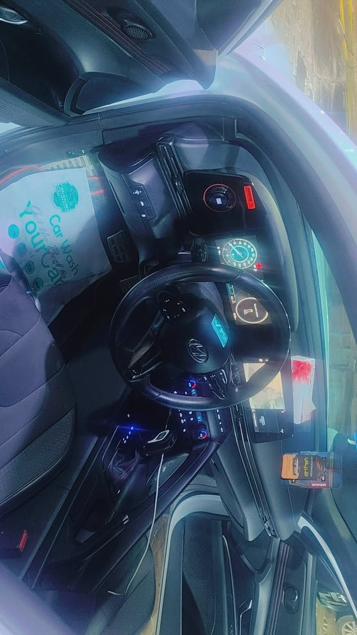 سلام عليكم النترا N فول واحد على واحد موديل 2023 وارد امريكي ماشيه 56 رياضي محرك تيربو 1600 اسعر 85 1 استفسار واتساب أو تصال ***********
