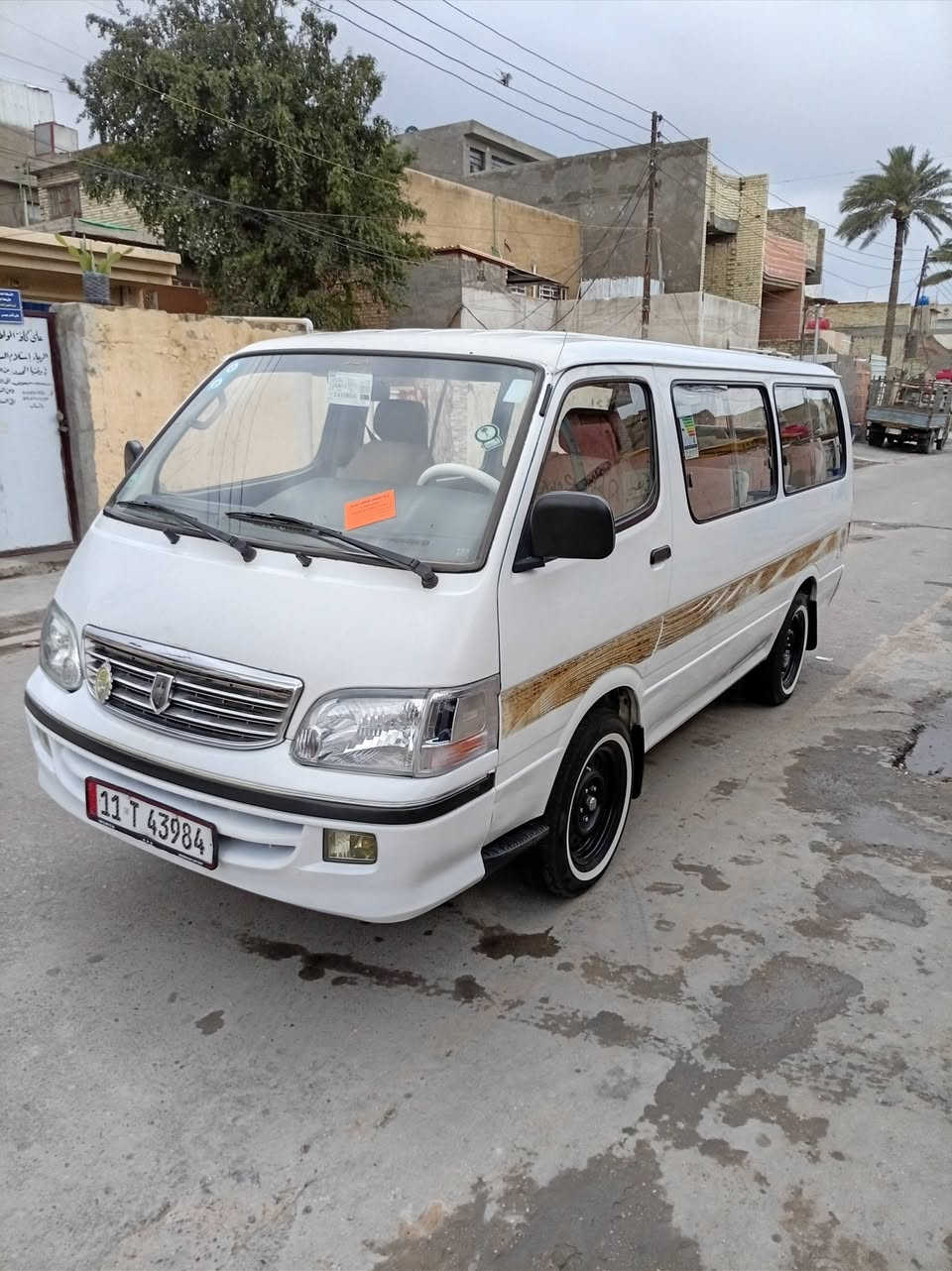 السلام عليكم جنبي موديل2015 للبيع مكفولة مكينة كير اكسل مكفولات تخم تاير مكاني بغداد السعر٧٥ وبيه مجال قليل للتصال على الرقم ***********
