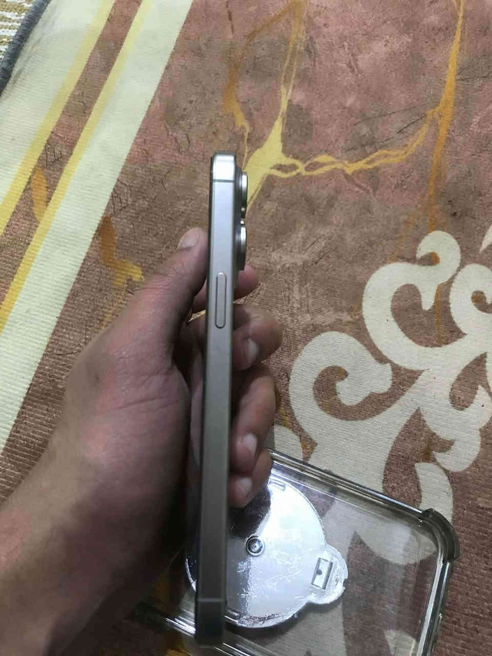 ايفون 15 برو ماكس فقط فيس ايدي متوقف ذاكره 256 بطاريه 86 شرق اوسط بدون ملحقات نضافه 100‎%‎100 السعر 900 شراي واستاب او خاص *********** المجر الكعبي, ميسان
