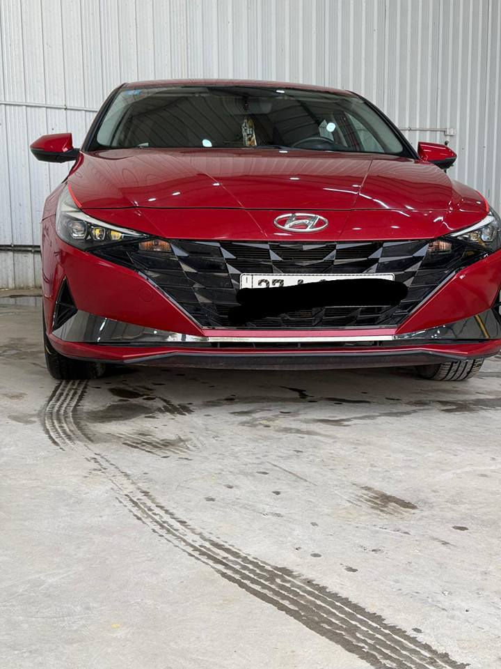 السلام عليكم 
النترا  وارد خليجي موديل 2023 رقم ذي قار معوقين  دولي  بيها تبديل بنيد فقط والباقي مكفول ماشيه 62 محرك 1600 وكير وحداديه وتبريد كله جاهز السياره جديده وجاهزه استخدام شخصي السعر 152 وبيها مجال 
للاستفسار *********** ناصرية, ذي قار
