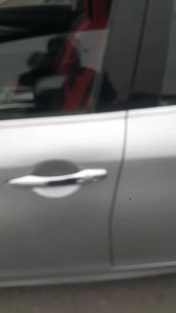 سلام عليكم انفنتي ياباني ٢٠١٣ مكينة وكير اكسجن جدد شركه لا صبغ ولا ضربه كفالة عامه سنويه تحويل الى ٢٠٢٩ سعر ٥٥ ورقة مكاني بغداد بلديات رقم الهاتف ***********
