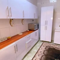 مترين ونص مع سنك متر و20 مرمر. السعر 385 ألف  واذا تريد مترين ونص مع س...