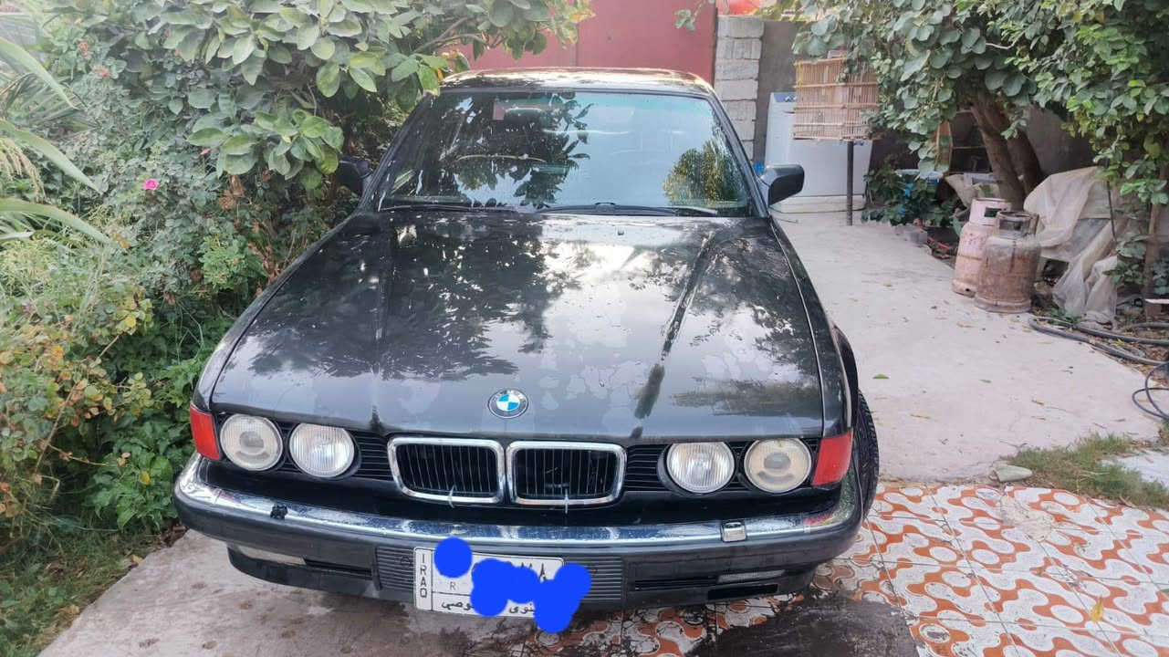 السلام عليكم بي ام دبليو للبيع موديل ٩٤ حجم 740 مكينة 8 سلندر مصبوغة عام جاهزة مابيها اي نقص وبيها منضومة غاز  رقم نينوى الماني بااسمنا  السعر ٦٠ وبيها مجال الاتصال بالرقم *********** مكلف بالنشر مكان السيارة بابل

