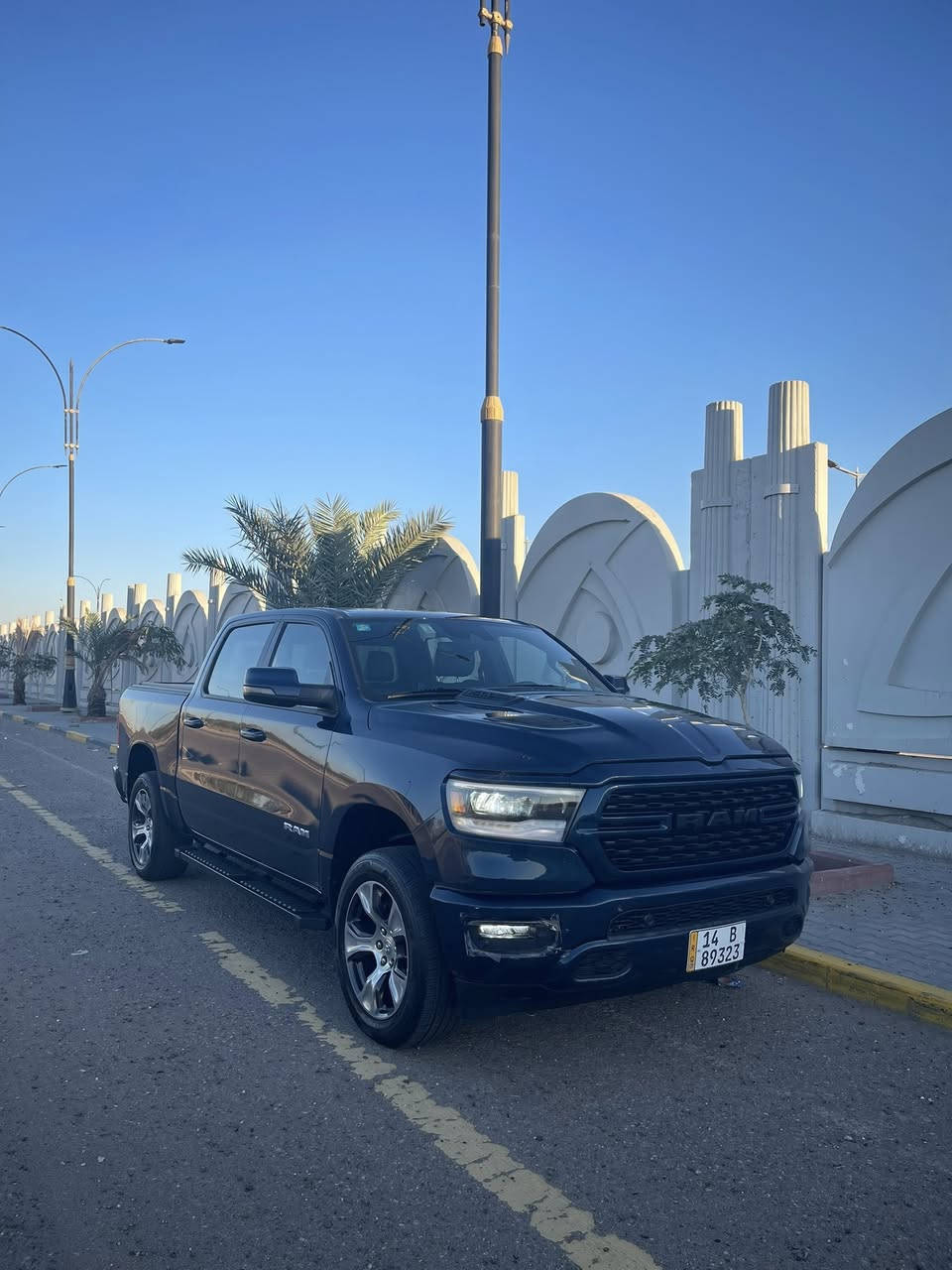 رام لارامي سبورت موديل 2023
مكينه هيمي ايتورك 5700
فول ما عدا البانوراما
ضرر بنيد وجاملغ
تصليح درجه اولى
كامله ما بيها نقص
رقم بصره باسمي 
ماشيه 65
سعرها 310 وبيها مجال
رقمي ***********
