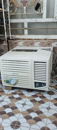 مكيف • بحاجة تصليح • بالرفاعي