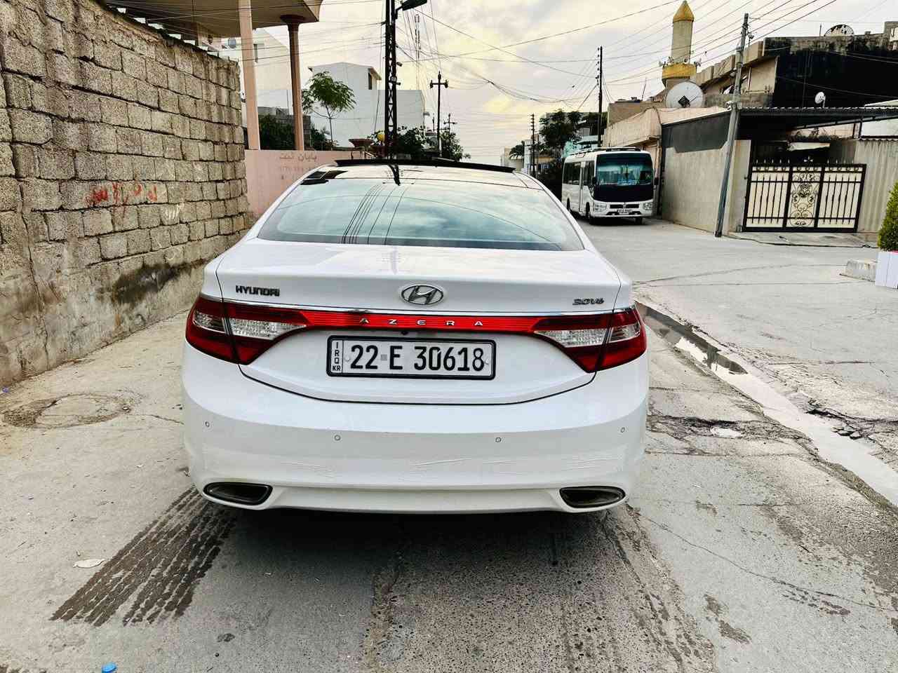 ازيرا 2014 فول خليجي كلين
مواصفات معروف  كشن جلد و هيتر ثلاث بردات خلفي سيارة جديده محرك مامفتوح شرط لا صوت ولا بخار تخم تاير جديد رقم سنويه جديد سيارة جاهز من كلشي سعر 147 و مجال مكان كركوك  *********** كركوك, العراق
