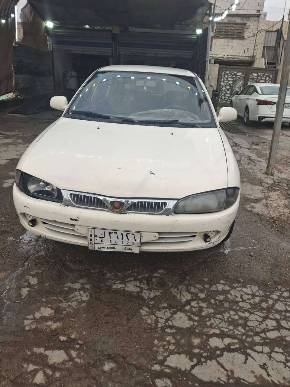 بروتون موديل 2000 نازل السياره بحاله جيده كامل بغداد البياع رقم *********** السعر 40
