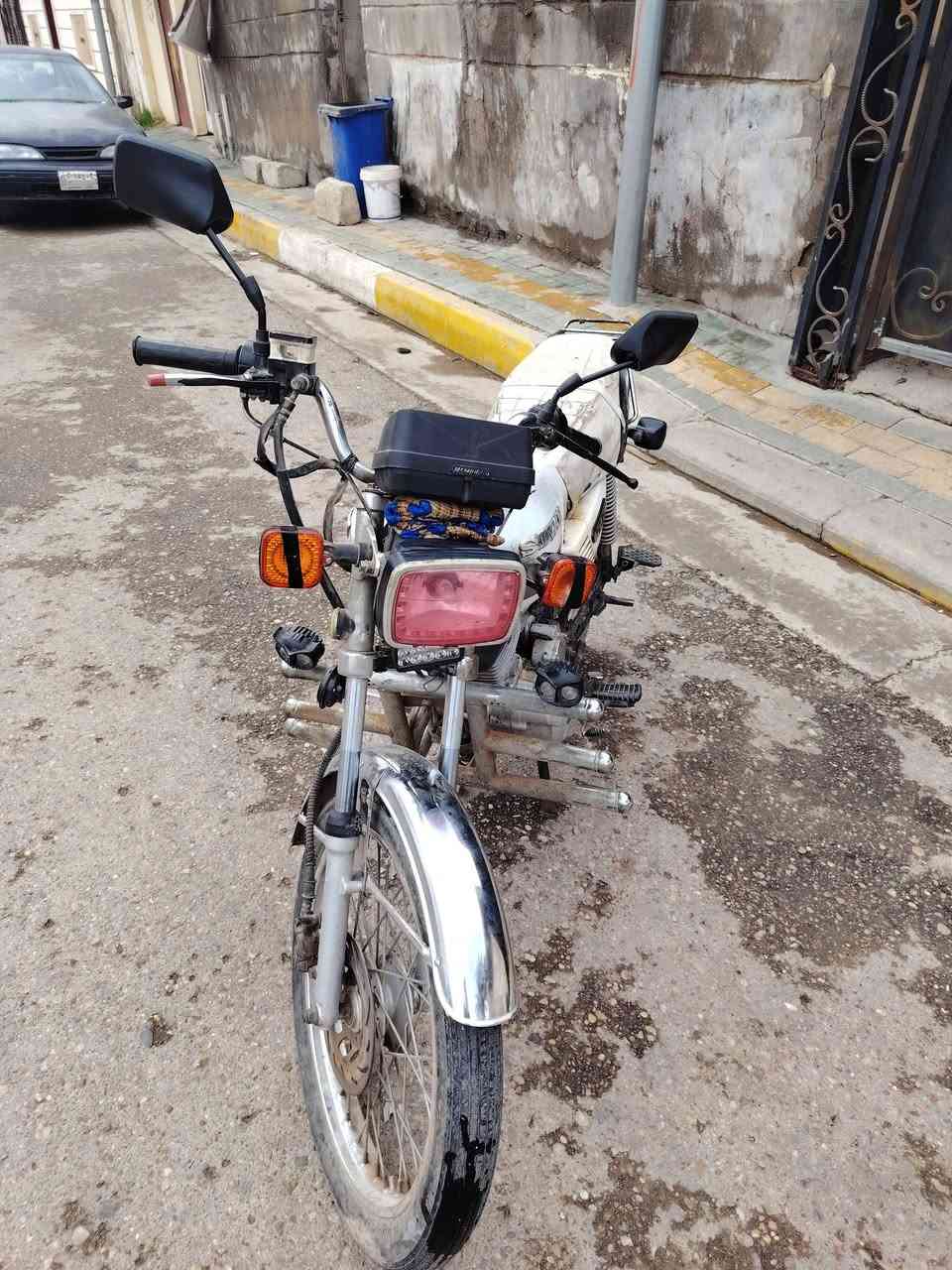 سلام عليكم موطور ايراني موديل 17 بدون اوراق موطور مكفول كفاله سعر 350 وبي مجال مكانه التاميم الاستفسار ع ***********
