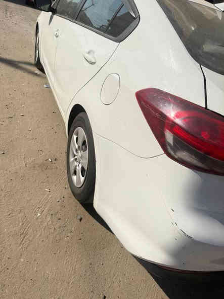 كيا فورتي 2018 رقم اربيل حادث قطعتين السيارة باسمي شرط تحويل سيارة جاهزه استخدام شخصي لتواصل *********** سعر 120
