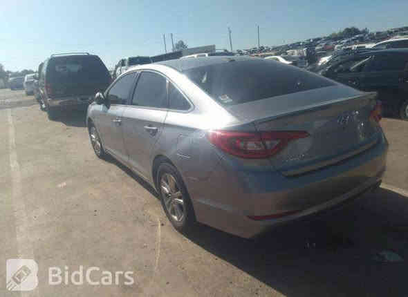 السلام عليكم سوناتة موديل 2016وارد امريكي صور الحادث مرفوقة موصفات السيارة حجم المحرك الفين ماشية 100 تحكم ستيرن جهتين كامرة السيارة جاهزة اي نقص مابيهة رقم السيارة بغداد اب اسمي تحويل ثاني يوم السعر117 وبيهة مجال عنوان بغداد البلديات الخاص مغلق اي استفسار عل رقم يكون 
***********
