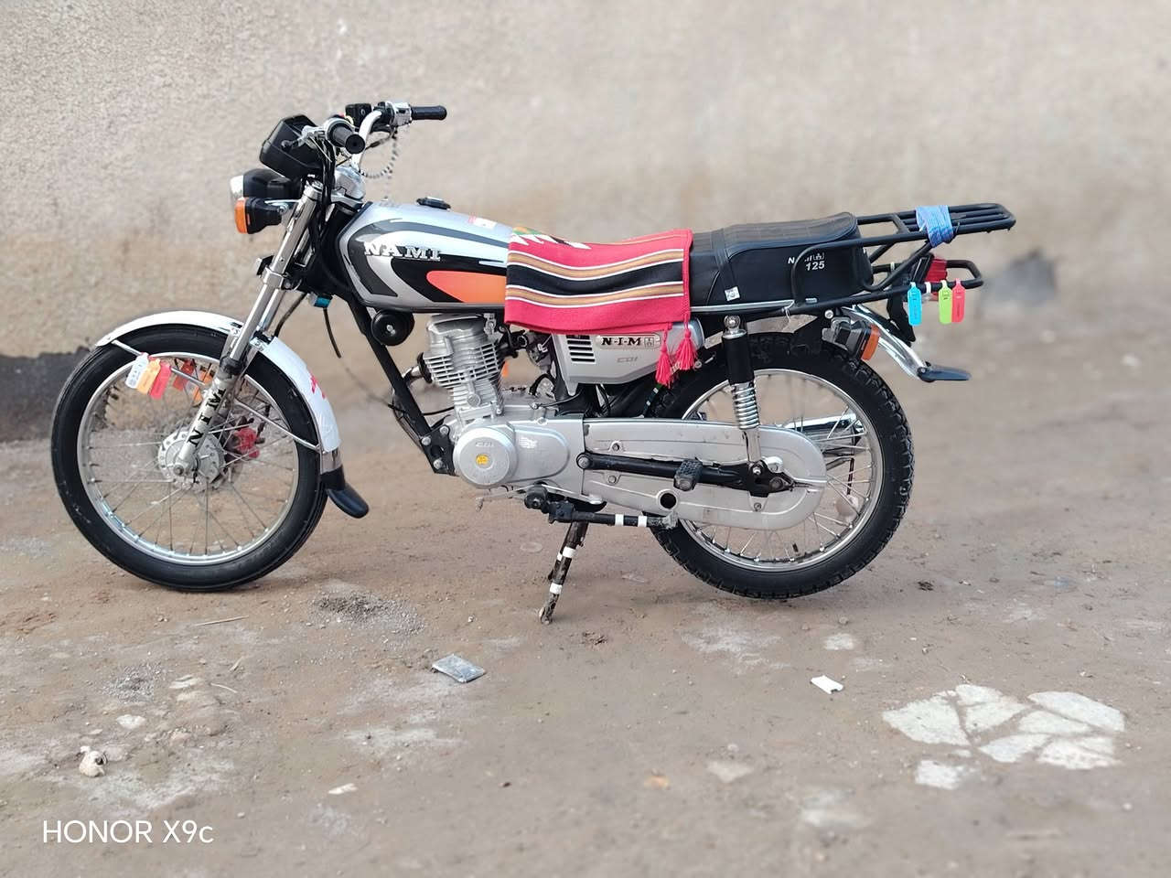 سلام عليكم شباب دراجه لبيع نامه متياز صلي موديل 2023 بكاني كوت سعر خاص ***********
