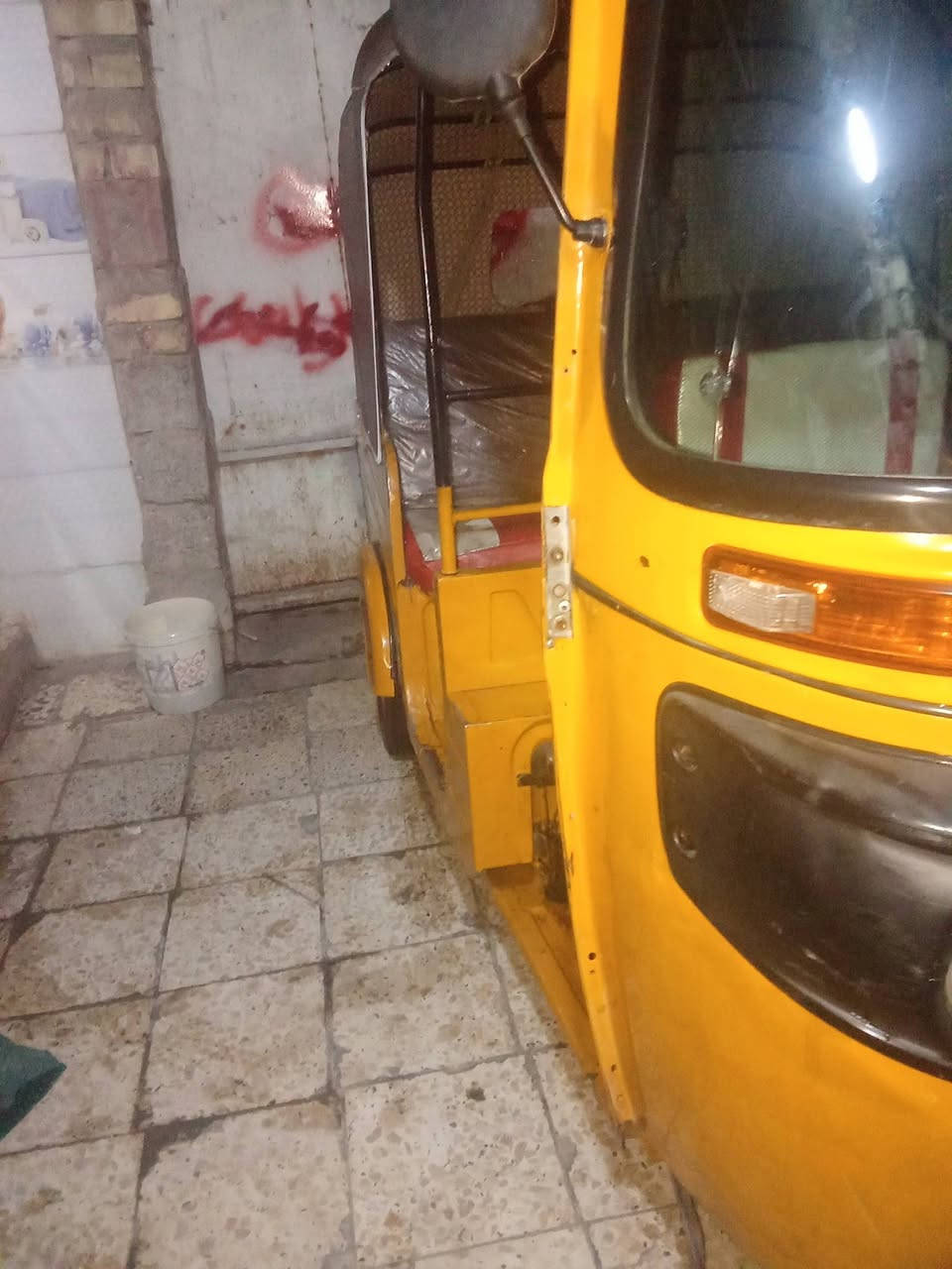 سلام عليكم تكتك 20 رقم وسنويه تحويل ثاني يوم تكتك مكفوله من لمعجون وضربهة سعر 6100 وبيها مجال تصال *********** مكان كماليه
