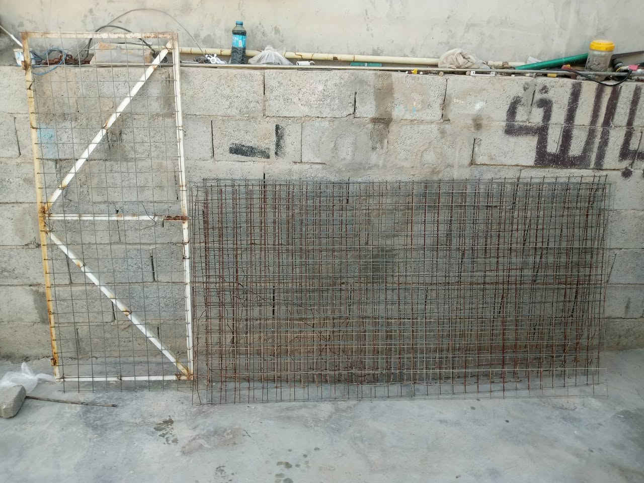تانكي ماي عدد 2 سعر الكبير 40 والصغير 20 ،، سياج مشبك حديقة ست قطع طول القطعة مترين  + باب مشبك ،،، للتواصل هذا لرقم *********** .. ولخاص مفتوح . عنوان كركوك شركة طارق
