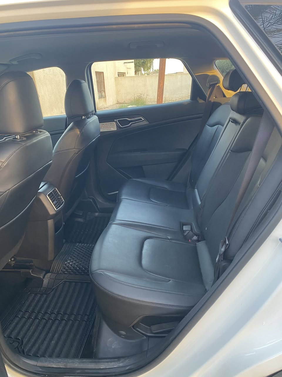 كيا سبورتج موديل ٢٠٢٤ وارد كوري اصل غاز للاستفسار ***********
