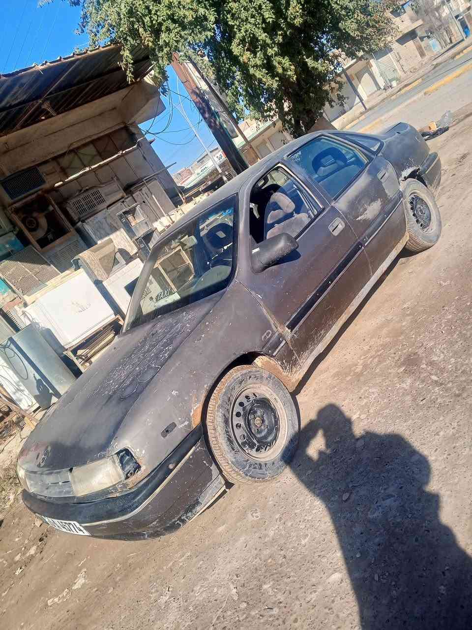 فكتره للبيع محرك 20 شرط محرك كير تحويل رقم دولي سعره 26وبيه مجال كشر شوفت العين بيه شويه خياسات ***********
