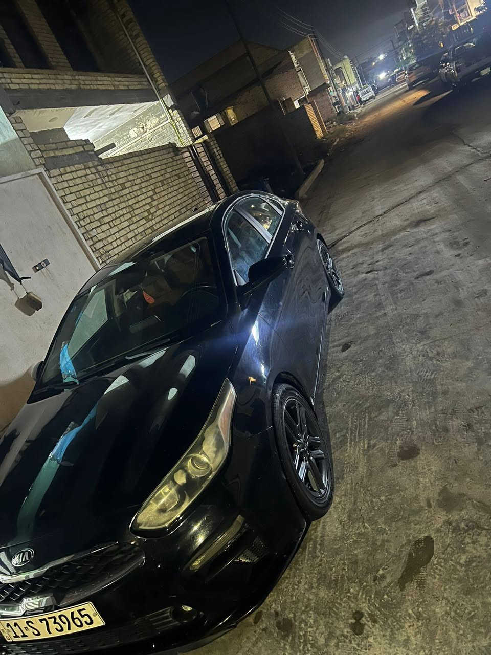 السلام عليكم فورتي 2021
حادث بس بنيد 
شاشة جبيرة 
تحديد مسار 
توقف ذاتي  
كروس سرعة 
3وظعيات قيادة  
Normal 
Sport 
Smart 
السعر 135
***********
