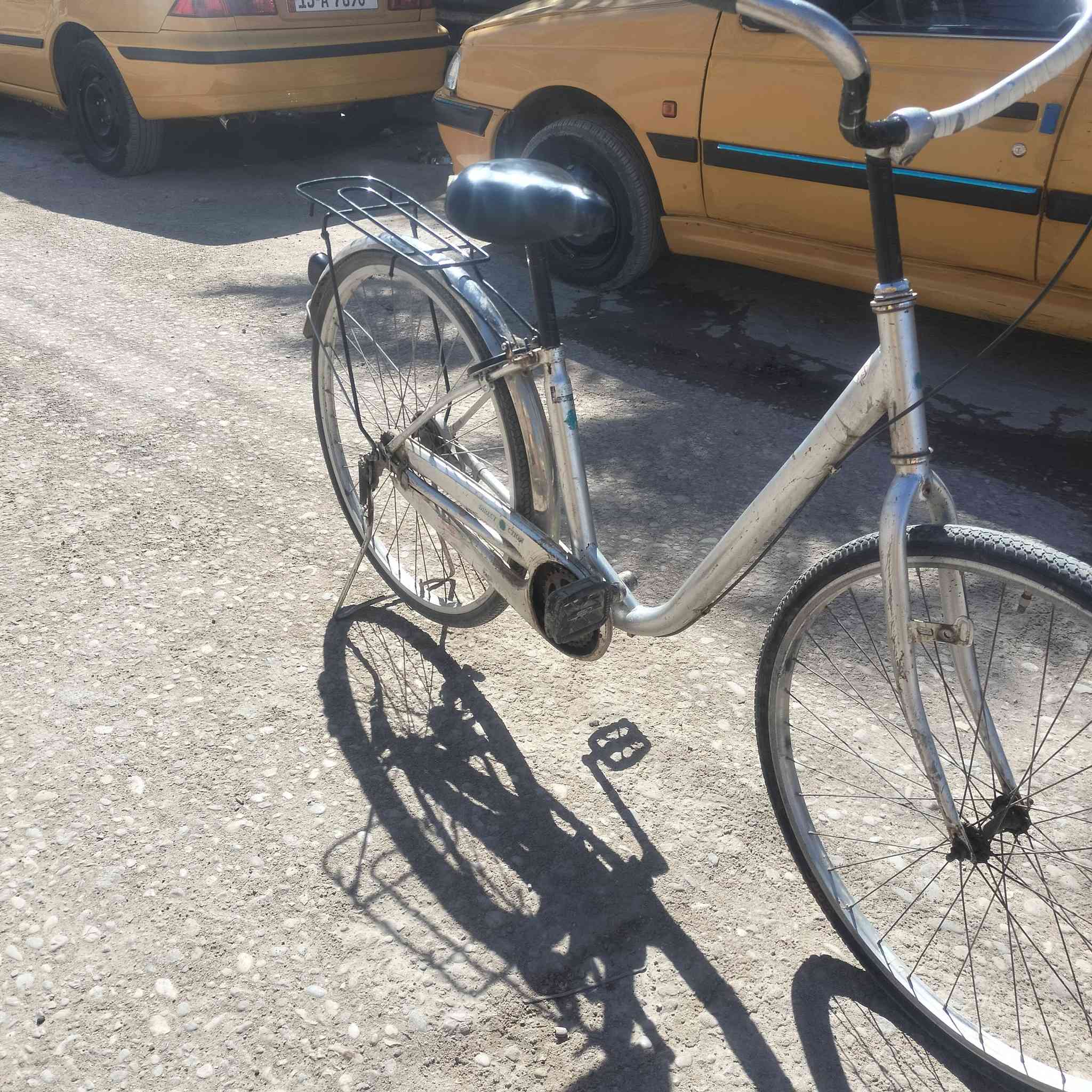 للبيع بيسكل بناتي حجم 26لشته موزه شراي يجي خاص سعر 50وبي مجال قليل


**إذا كنت صاحب هذا الإعلان وتريد حذفه لأي سبب، رجاءا أرسل رسالة إلى الدعم الفني**