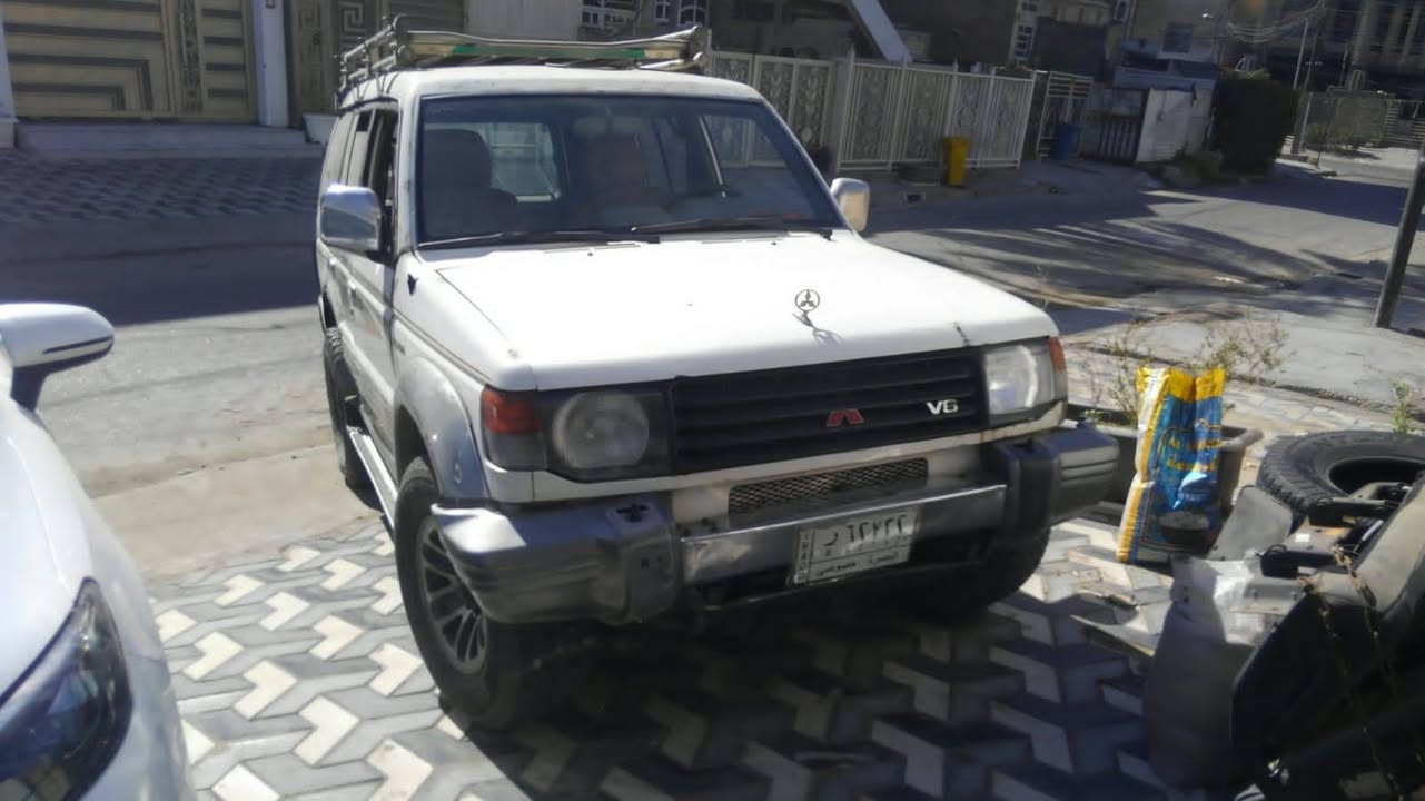 باجيرو للبيع رقم بصره خابر صاحبه اني مكلف بنشر بغداد مدينة الصدر سعره ٣٥ تلفون ***********
