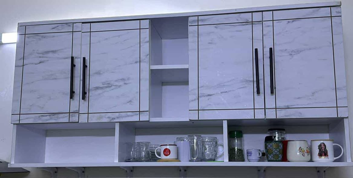 كاونتر مطبخ نظيف
خشب مترو ونص
السنك متر و٢٠ 
ابيعه ١٥٠


**إذا كنت صاحب هذا الإعلان وتريد حذفه لأي سبب، رجاءا أرسل رسالة إلى الدعم الفني**