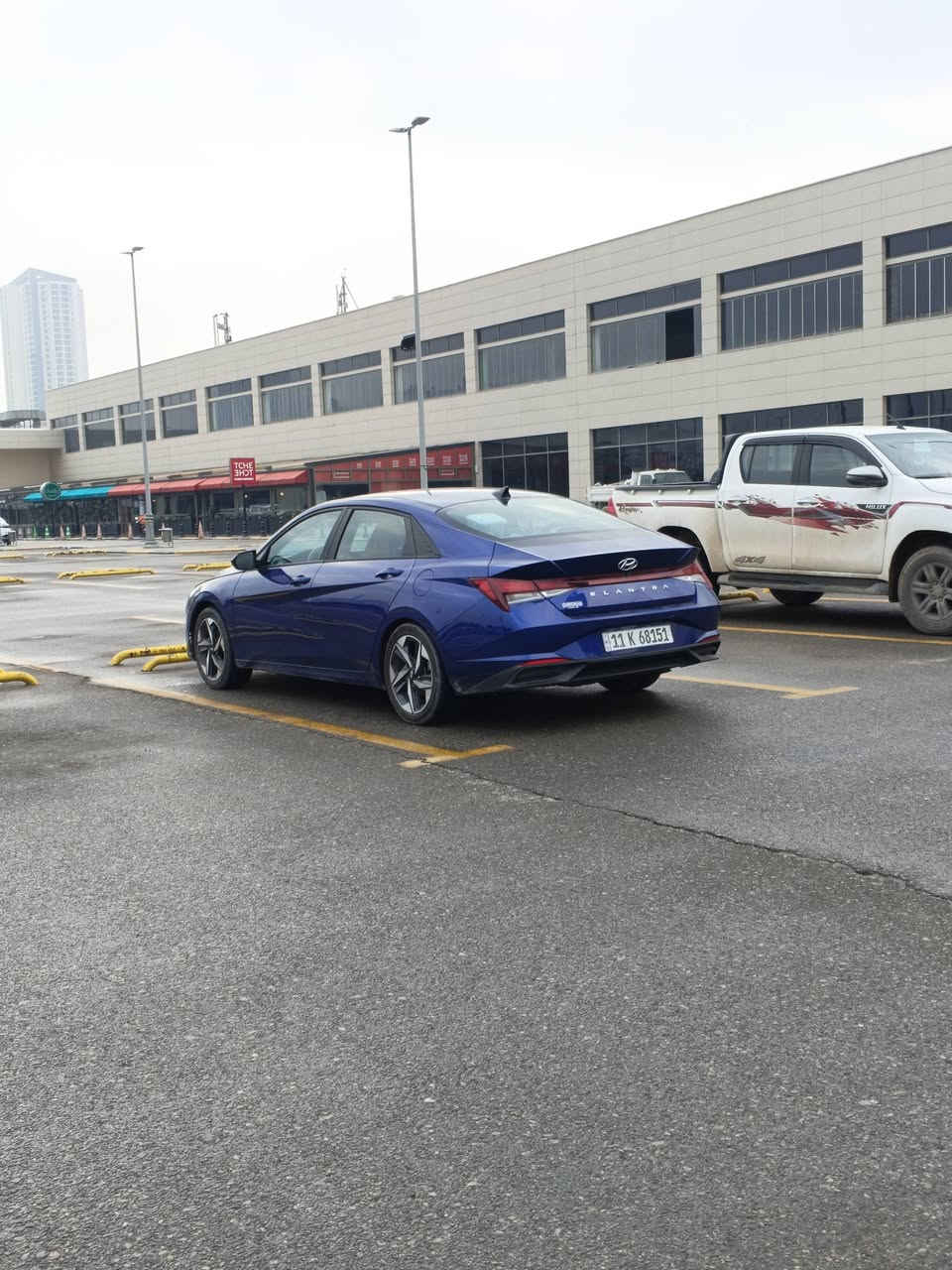 السلام عليكم
هونداي النترا 2023
نص فول 
حادث خلفي قبق جنطه
ماشية 37K 
كامرة خلفيه 
حساسات 
رادار امامي خلفي
قفل وفتح وفتح صندوك وتشغيل عن بعد 
وباقي المواصفات معروفه
رقم بغداد 
لون مميز 

السعر 159 وبيها مجال بسيط 
كفاله عامه 
+964 777 759 8187


**إذا كنت صاحب هذا الإعلان وتريد حذفه لأي سبب، رجاءا أرسل رسالة إلى الدعم الفني**