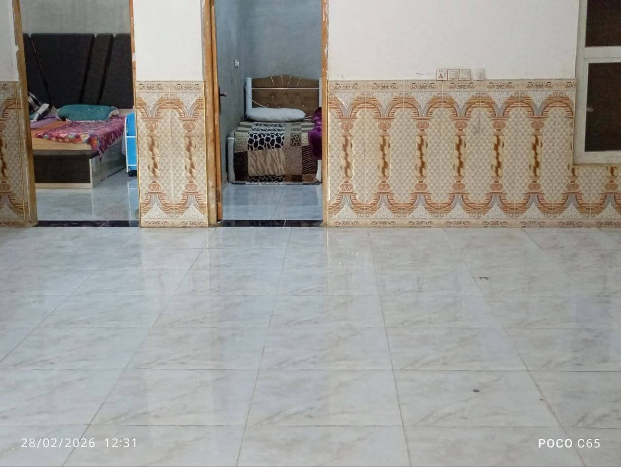 السلام عليكم
يوجد بيت طابو صرف في الوركاء حي الزهراء الأول مساحته ٢٥٠م كبال مدرسة أم الحسن شارع ٢٠م يتكون من ٢ غرفة ومطبخ وصالة وبراني وكراج صحيات داخلية وخارجية للإستفسار الاتصال على الرقم التالي *********** أو ***********
