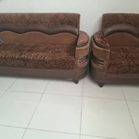 كنب ٥ قطع • ١٠ مقاعد • مبردة وسط
