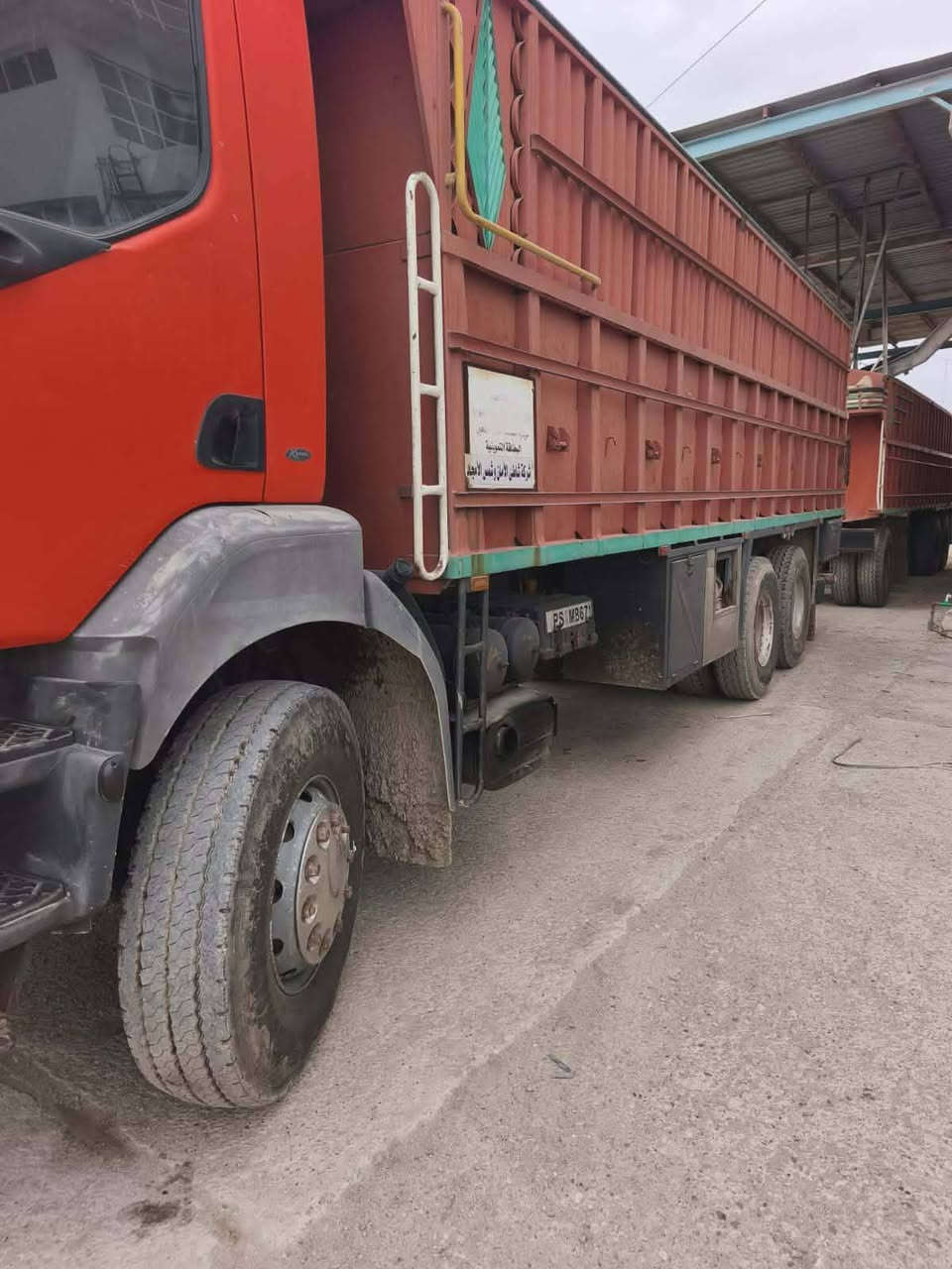 سلام عليكم رينو2003 بم ونوزل حجم 360 للبيع سيارة خير من الله اتصال ***********
