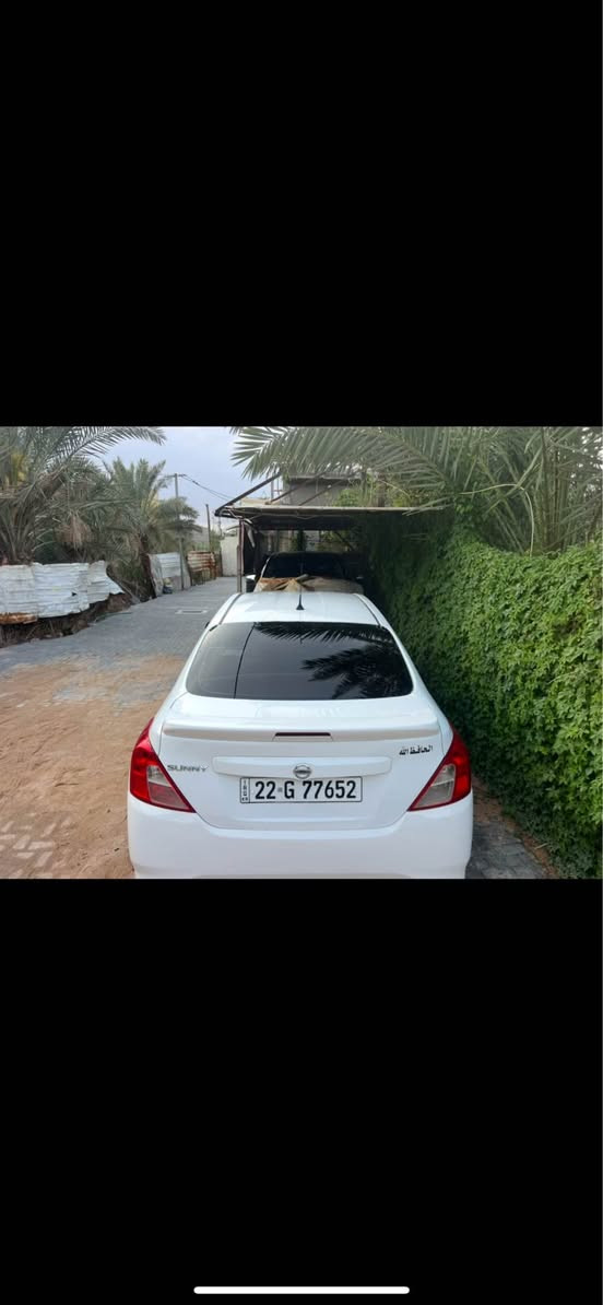 نيسان صني هندي بليتةزركة مديل 2023 
مكينة وكير كفالة بيهه بارد كلش قليل وكارت هم قليل ومبدل دعامية لباقي كفالة سيارة خير من الله تبريد كلشي شغال بيهة 
رقم اربيل راعيهة بالبصرة تريد وكالة تحويل جاهز ماشية ١٣٠ الف حقيقي العنوان بصرة منطقة السراجي  السعر ١١٥ وبيهة مجال *********** البصرة, العراق
