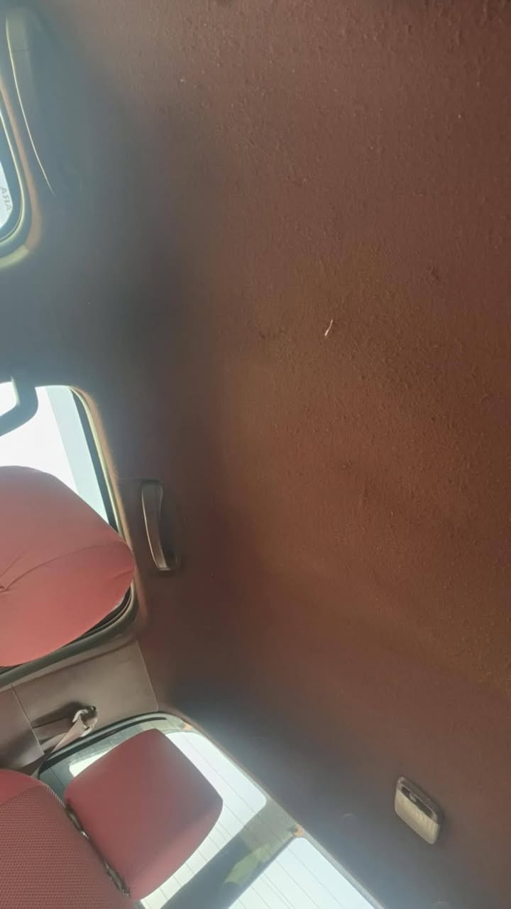 السلام عليكم للبيع نيفاره 2008 بيها صبغ بالهلال مال جاملغات ثنينهن بدون دواخل بدون ضربه مكاني بابل المسيب السعر 90 وبيها مجال حك الجيه رقم الهاتف *********** الشراي فقط يتصل
