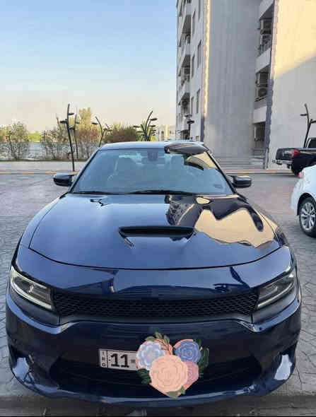 سلام عليكم
جارجر sxt 2017 بسمي
هزه ورقم جديد 
السعر 183 مجال بسيط 
حادث امريكا فقط جاملغ امامي مبدل وبلعراق جاملغ خلفي صبغ بدون لغود بدون شواصي سياره نضيفه كلش 
بنيد بلادي موجود لبيها محدث لاصلي انطي مع السياره
العنوان بغداد الدولعي 
***********
