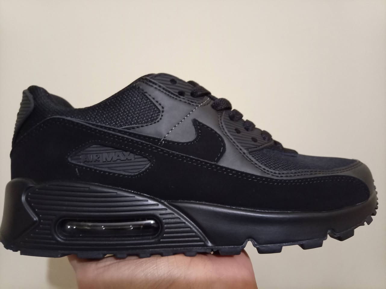 متوفر ابيض واسود قياس 41 طول القدم 26 جديد فيتنامي


**إذا كنت صاحب هذا الإعلان وتريد حذفه لأي سبب، رجاءا أرسل رسالة إلى الدعم الفني**