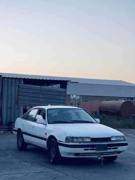 مازدة ٨ بغ 
موديل ١٩٩١
رقم نينوي سنوية خضرا تحويل وكالة 
گير محرك بشرط 
طخم خلفي امامي بشرط 
بدون حادث 
سيارة مال جناي 
سعر ٢٣ بي مجال 
عنوان خبات اربيل 
رقم تلفون *********** الحمدانية
